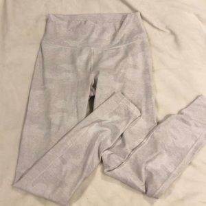 White camo leggings